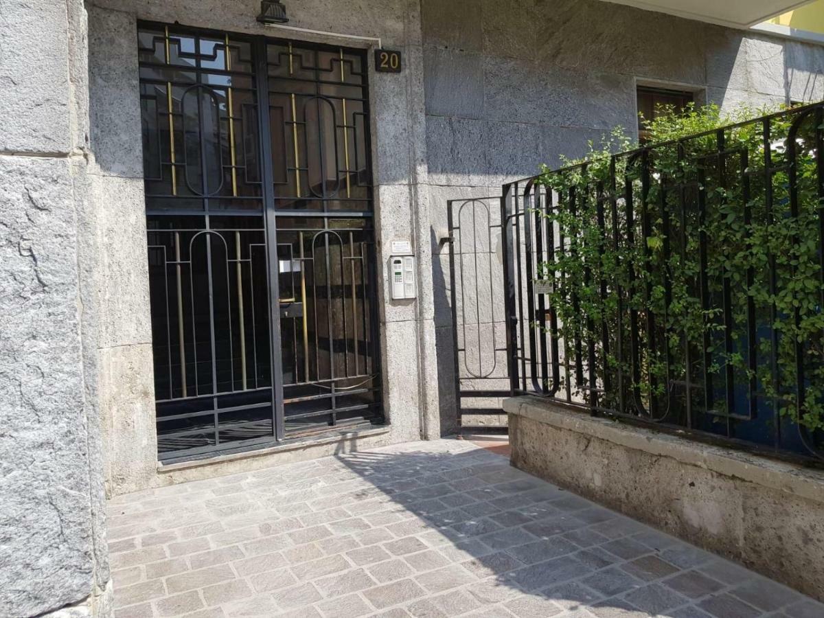 Smart Apartment Central Station Milano Exterior foto